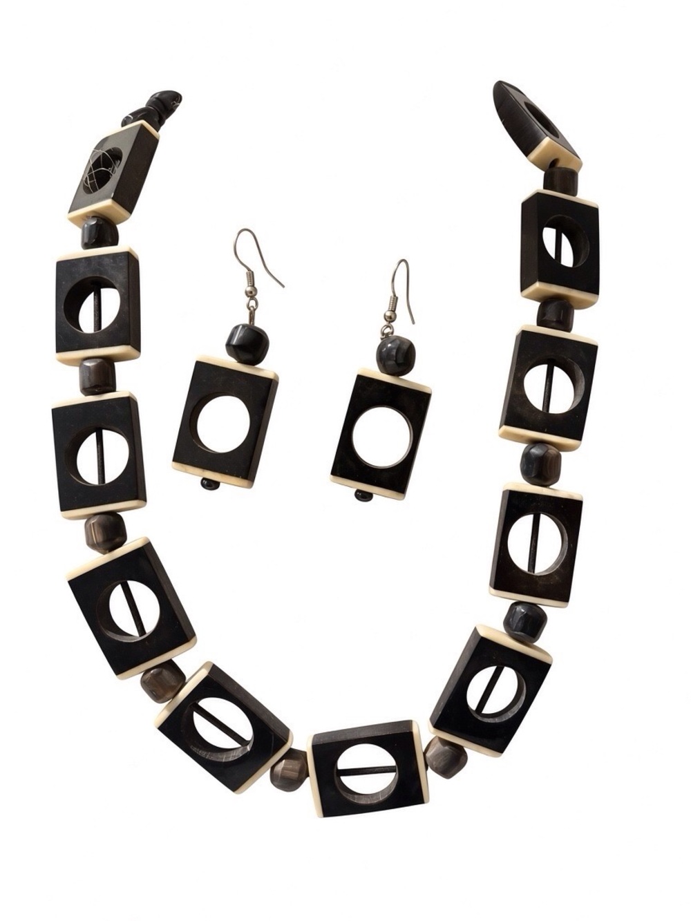 Black and Cream Geometric Statement Necklace Set - Women - Picture 3 of 3